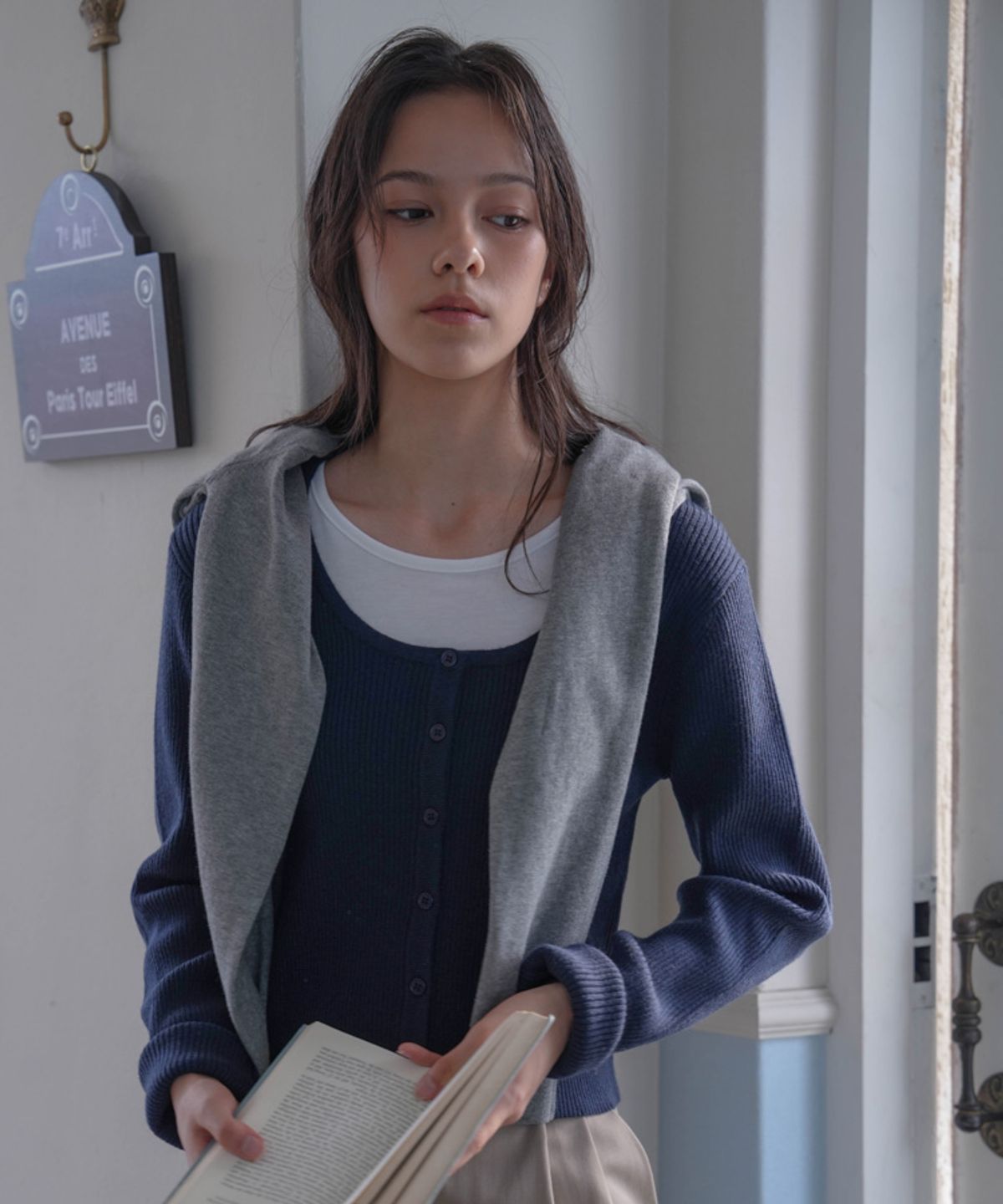 드헤베(DEHEVE) Round Ribbed Cardigan [Navy]