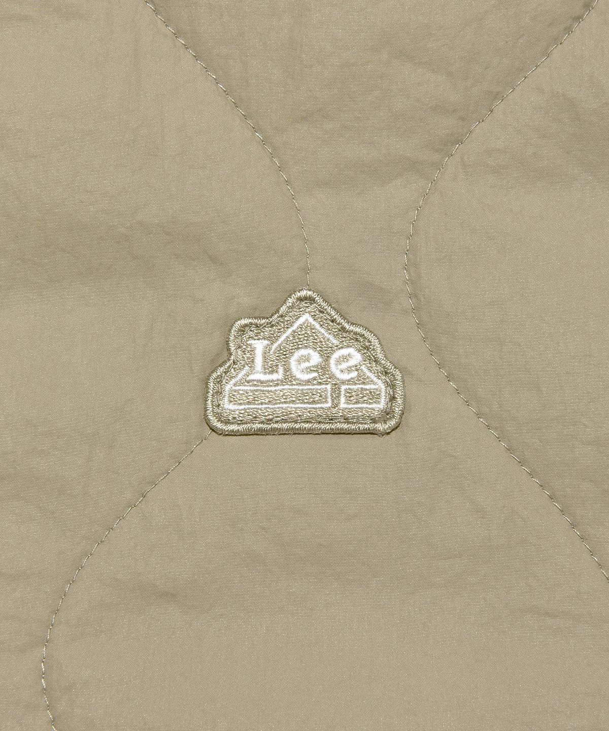 리(LEE) 밀리 버튼 라이너 베이지
