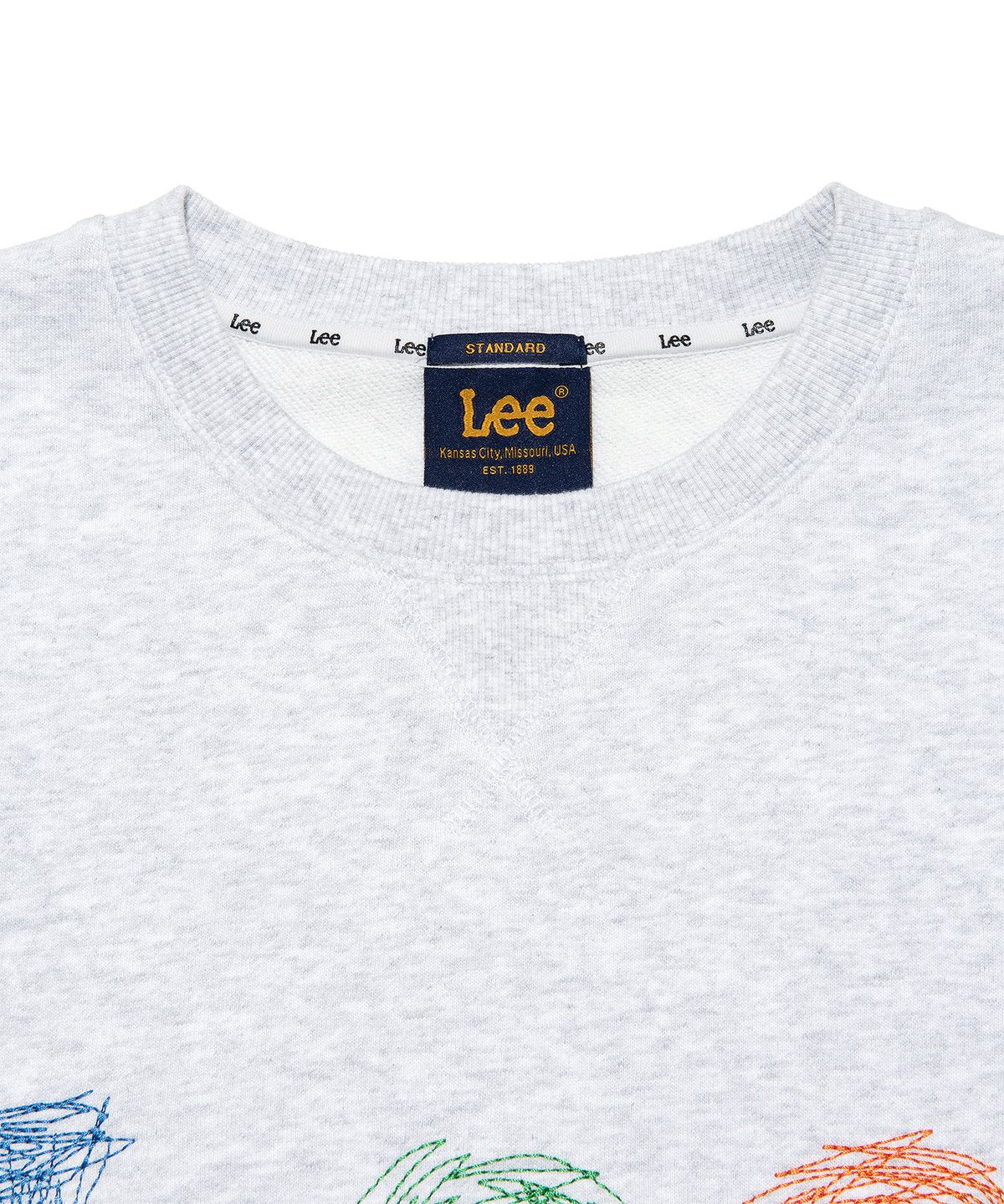 리(LEE) 스티치 빈티지 로고 맨투맨 라이트그레이