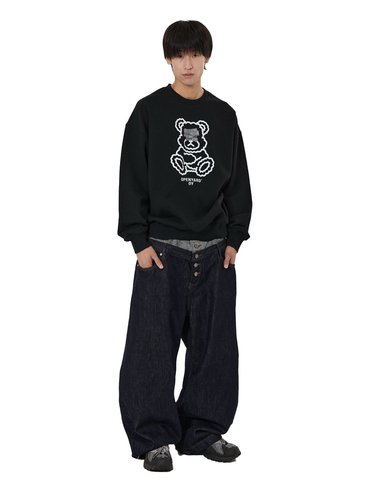 오픈야드(오와이)(OPENYARD(OY)) TAPE DOLLY CREWNECK - BLACK