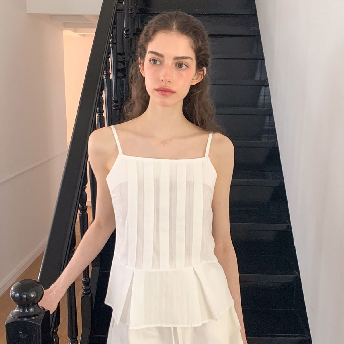 리리수(LILISU) Mira Blouse / White