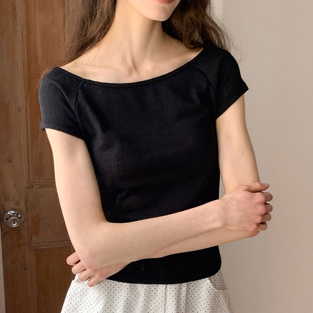 리리수(LILISU) Ivy Tshirts / Black