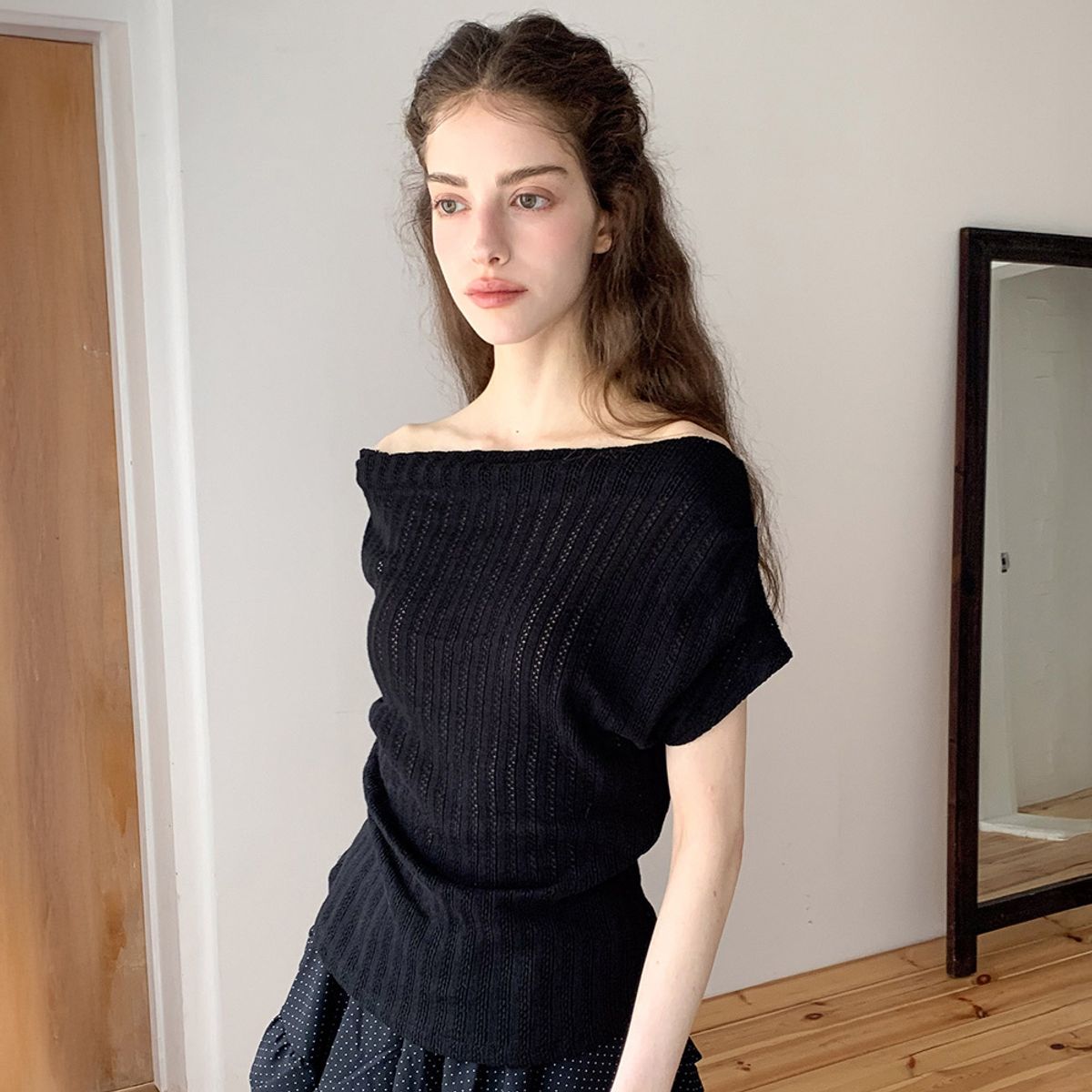 리리수(LILISU) Nara T shits / Black