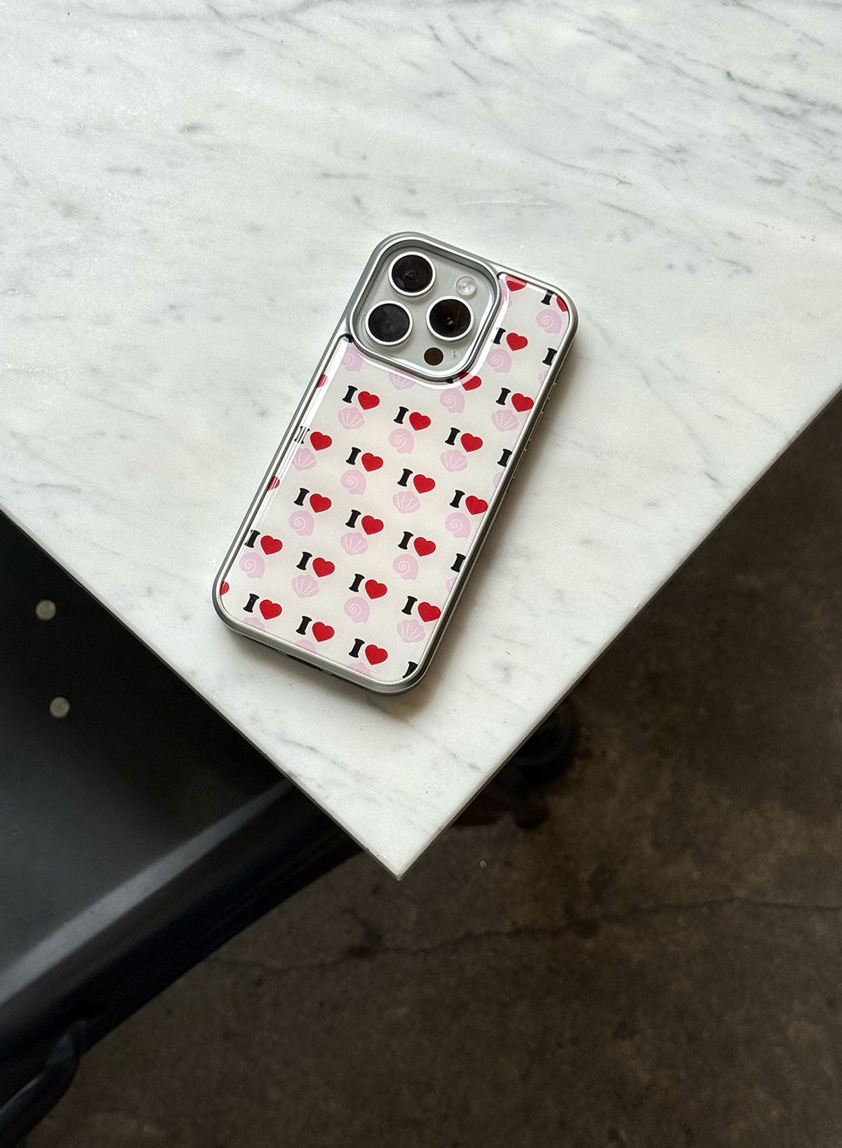 꼴라주바캉스(COLLAGEVACANCE) I Love Sea Friends Pattern Silver Epoxy Case (폰케이스) - 4type