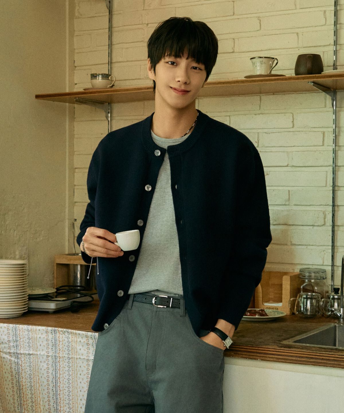 효지(HYOJI) FW 워셔블 에센셜 라운드 크롭 니트 가디건 (7컬러)