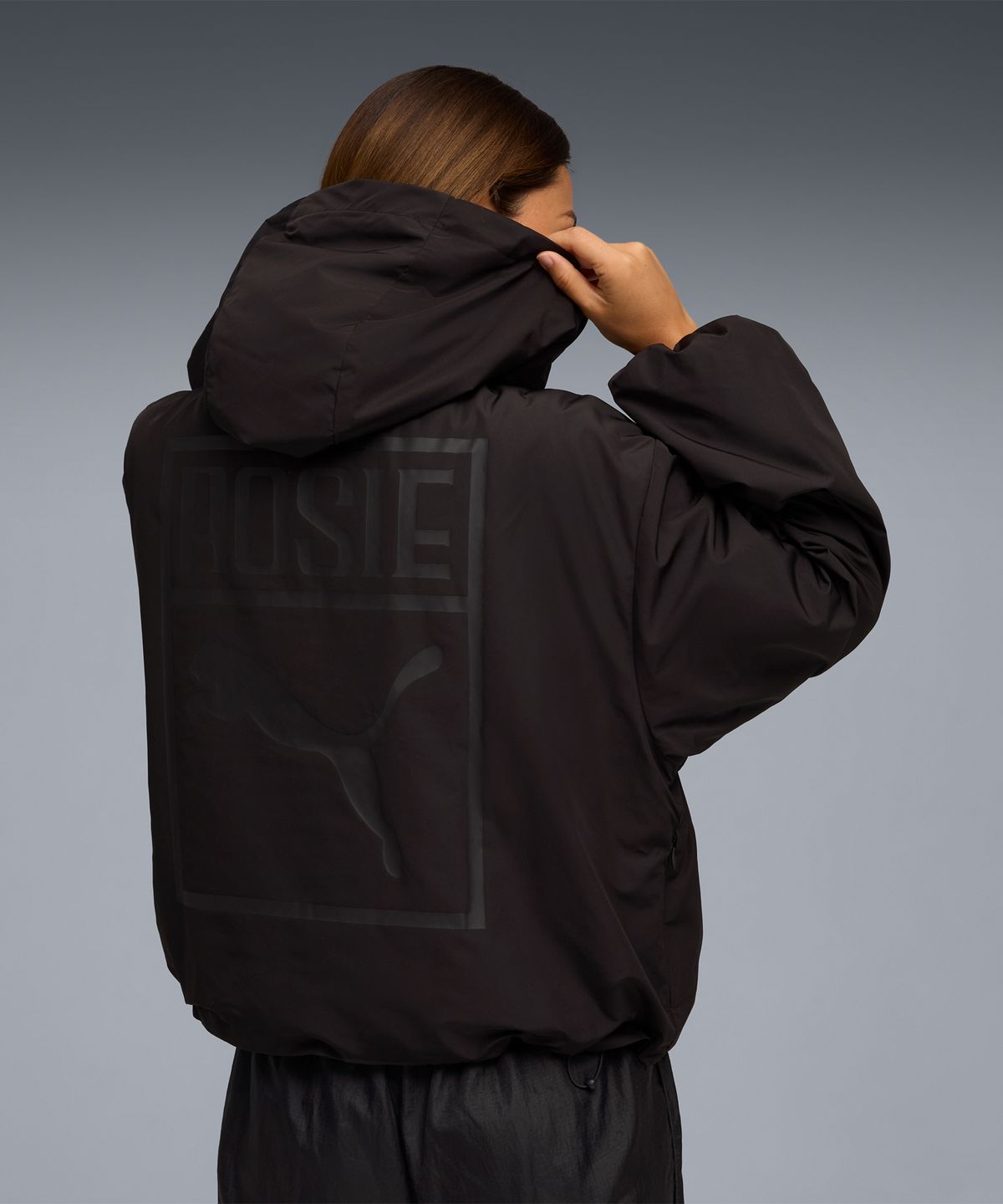 푸마(PUMA) 푸마 x 로제 오버사이즈 하프 집 자켓 WV - PUMA Black / 633797-01