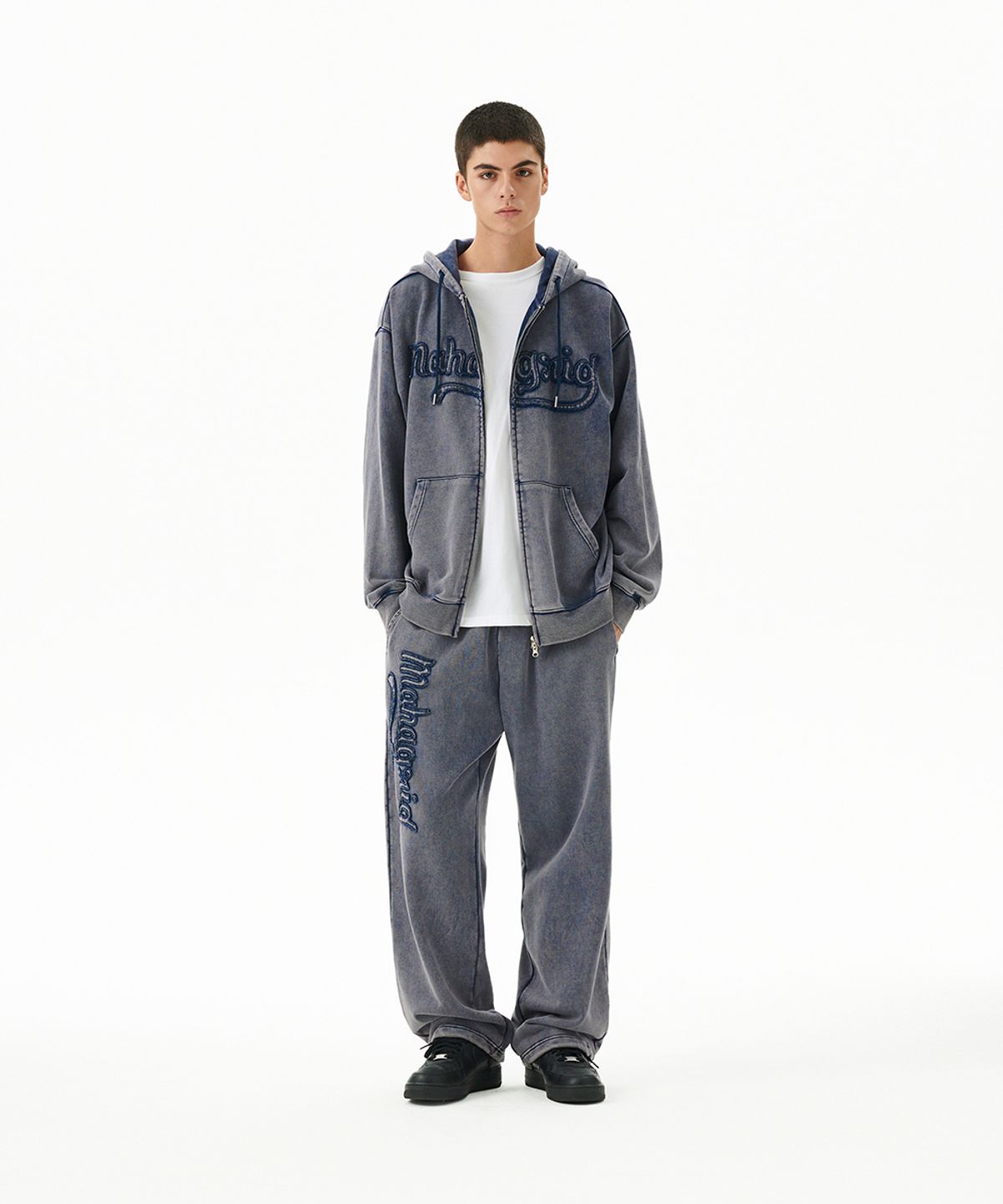 마하그리드(MAHAGRID) WASHED CUT OFF APPLIQUE SWEAT PANT NAVY(MG2FFMPA06A)