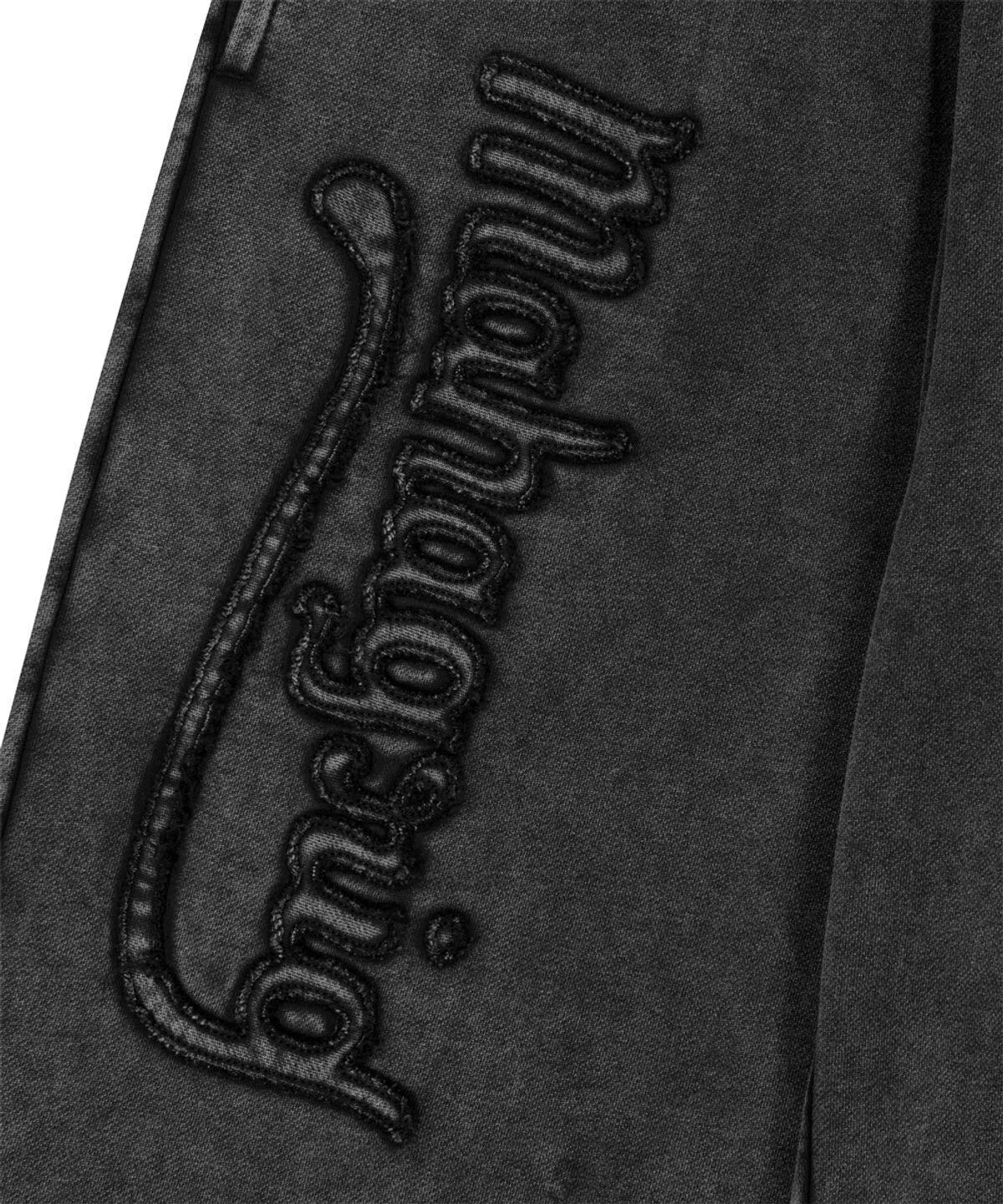 마하그리드(MAHAGRID) WASHED CUT OFF APPLIQUE SWEAT PANT BLACK(MG2FFMPA06A)