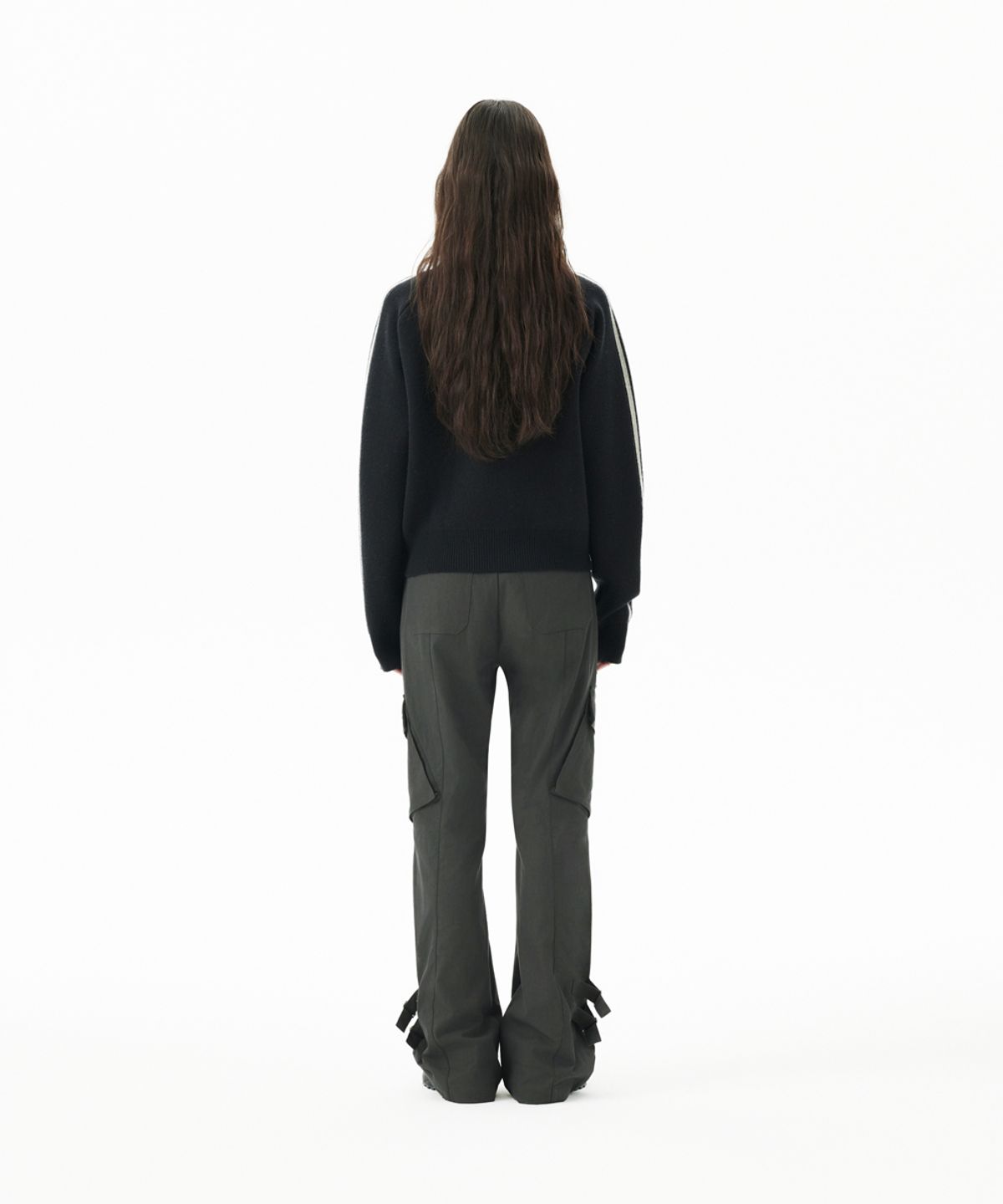 마하그리드(MAHAGRID) UTILITY CARGO FLARE PANT CHARCOAL(MG2FFFPA11A)