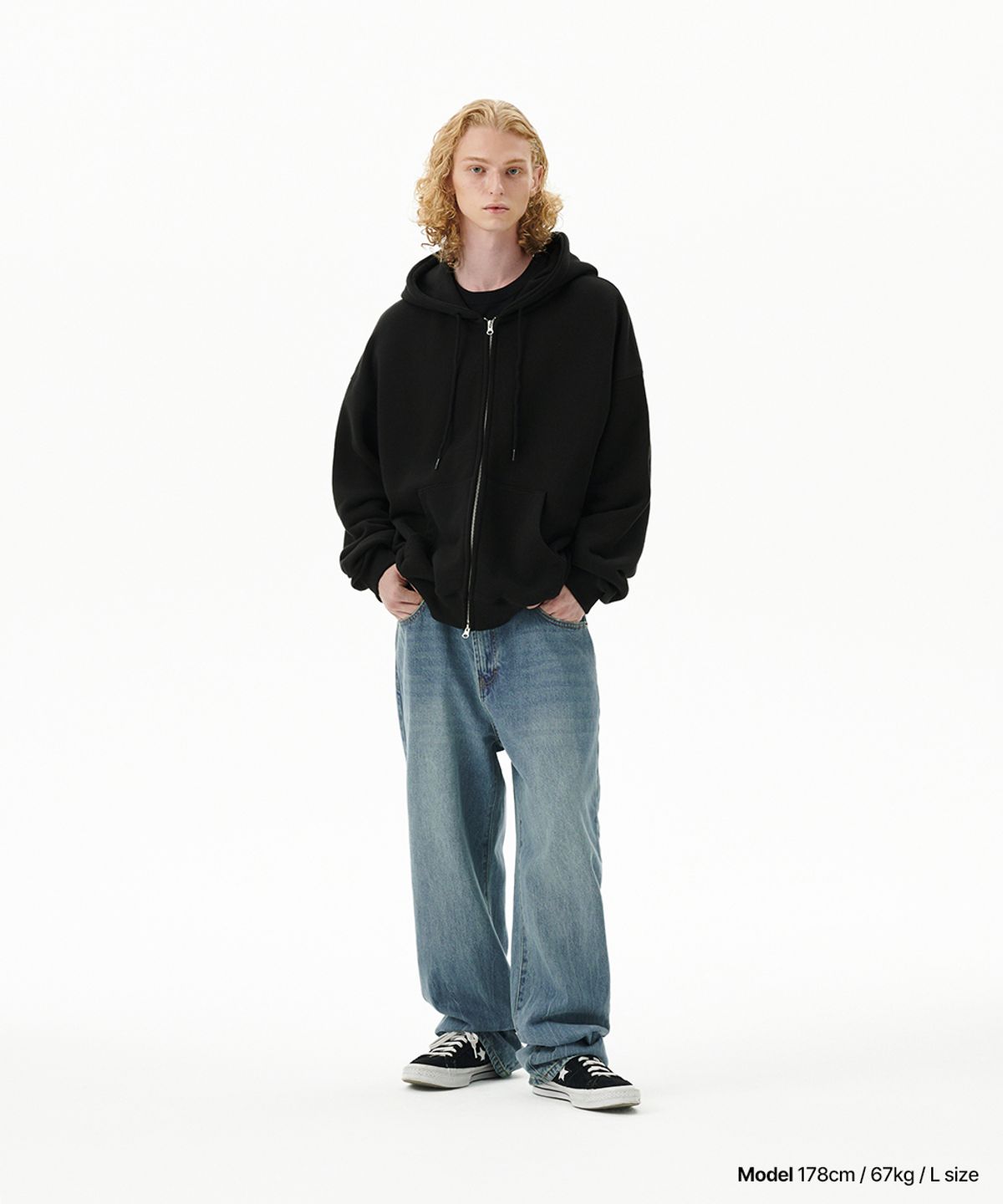 마하그리드(MAHAGRID) PRAY APPLIQUE ZIP UP HOODIE BLACK(MG2FFMM495A)