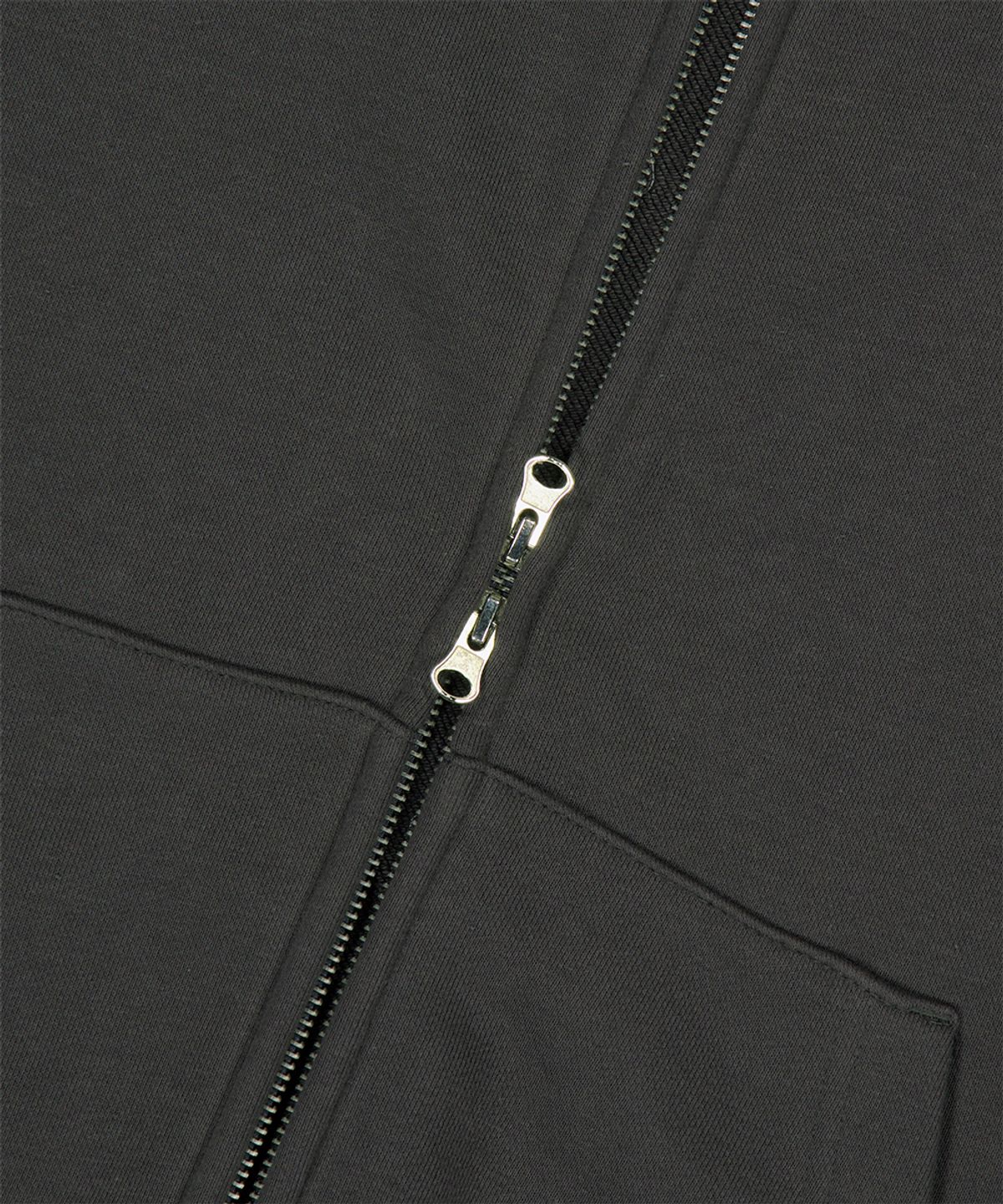 마하그리드(MAHAGRID) PRAY APPLIQUE ZIP UP HOODIE CHARCOAL(MG2FFMM495A)