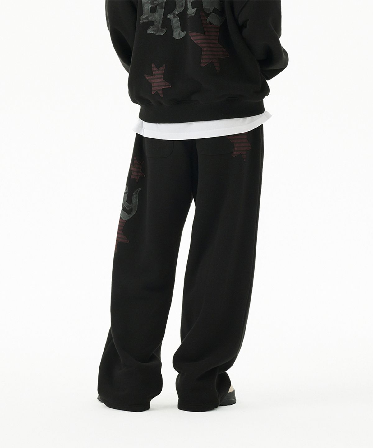 마하그리드(MAHAGRID) PRAY APPLIQUE SWEAT PANT BLACK(MG2FFMPA05A)