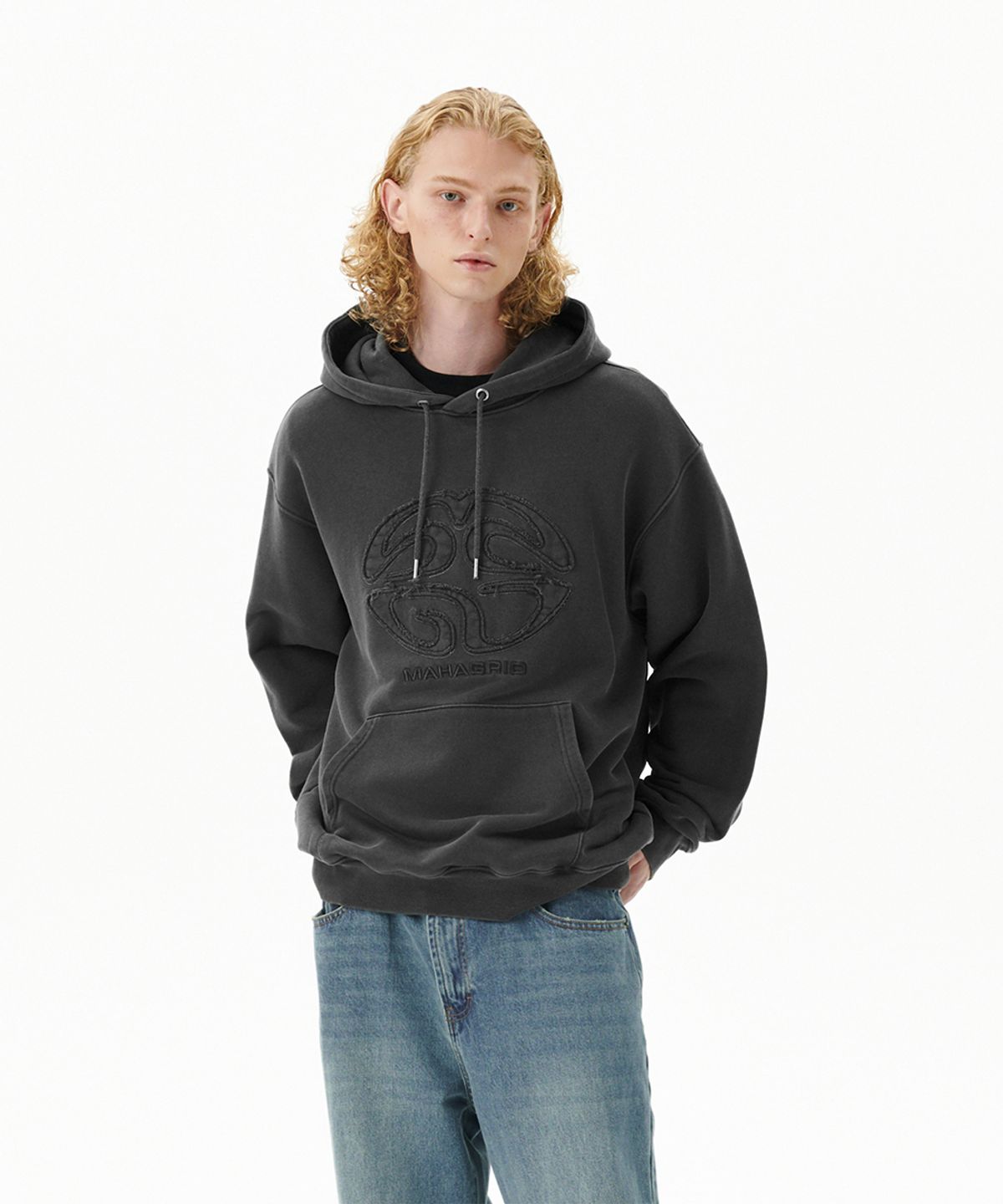 마하그리드(MAHAGRID) PIGMENT ECLIPSE LOGO HOODIE CHARCOAL(MG2FFMM411A)