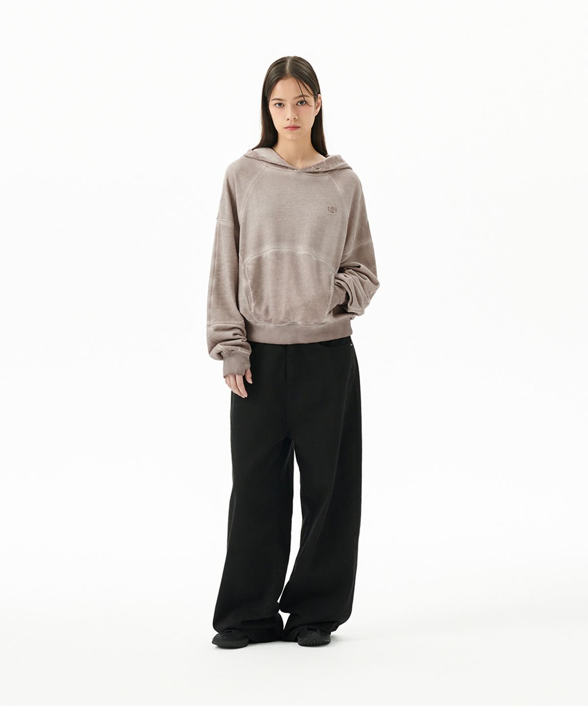 마하그리드(MAHAGRID) DYED CURVED SEAM CROP HOODIE BEIGE(MG2FFFM417A)