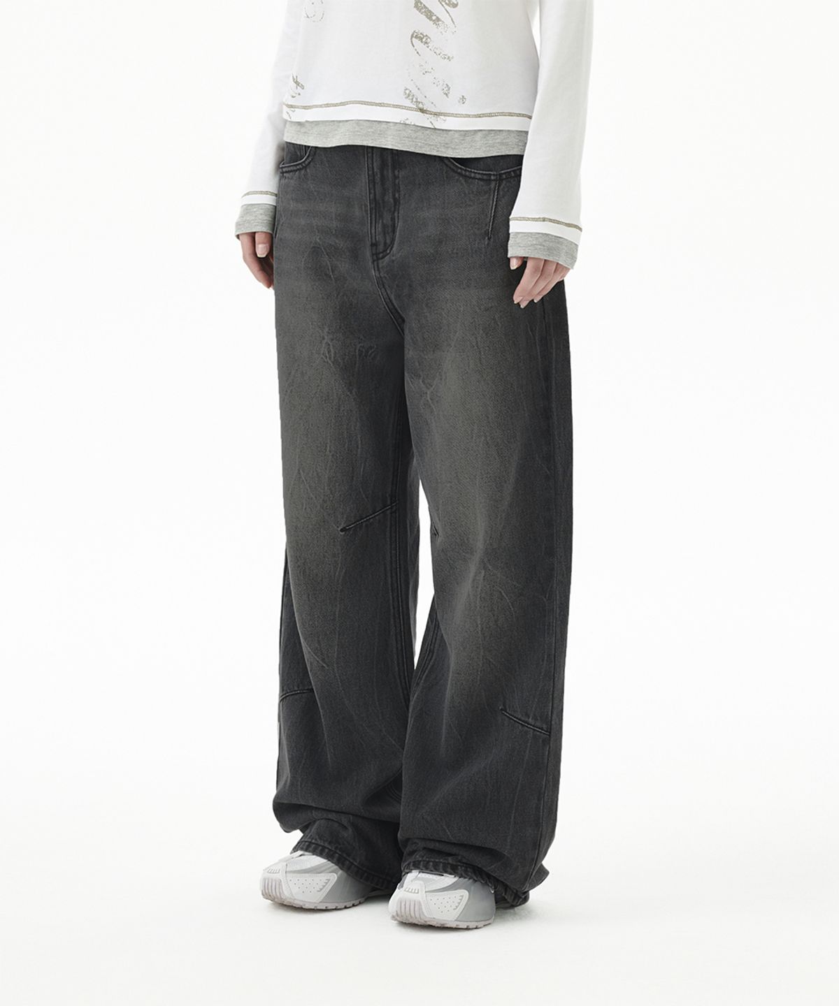 마하그리드(MAHAGRID) WASHED DART DENIM PANT BLACK(MG2FFFD115A)