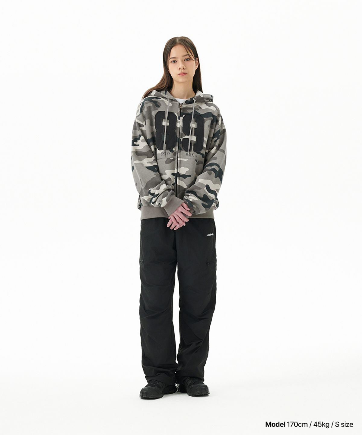 마하그리드(MAHAGRID) CAMO APPLIQUE ZIP UP HOODIE GREY(MG2FFMM499A)