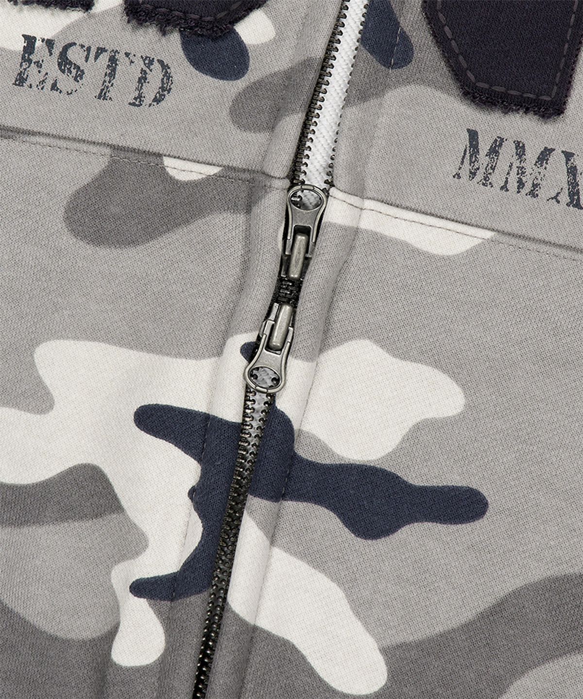 마하그리드(MAHAGRID) CAMO APPLIQUE ZIP UP HOODIE GREY(MG2FFMM499A)