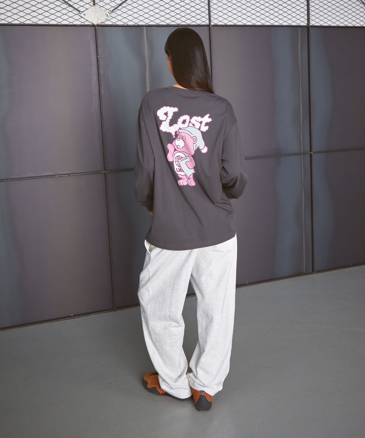 엘엠씨(LMC) SLEEPING BEAR LONG SLV TEE charcoal