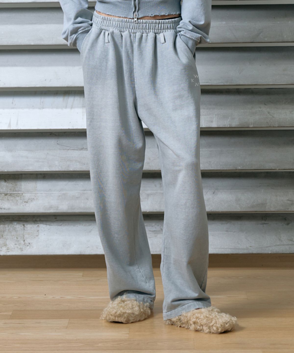웨스켄(WESKEN) [UNISEX] WASHED LOOSE SWEAT PANTS (GREY)