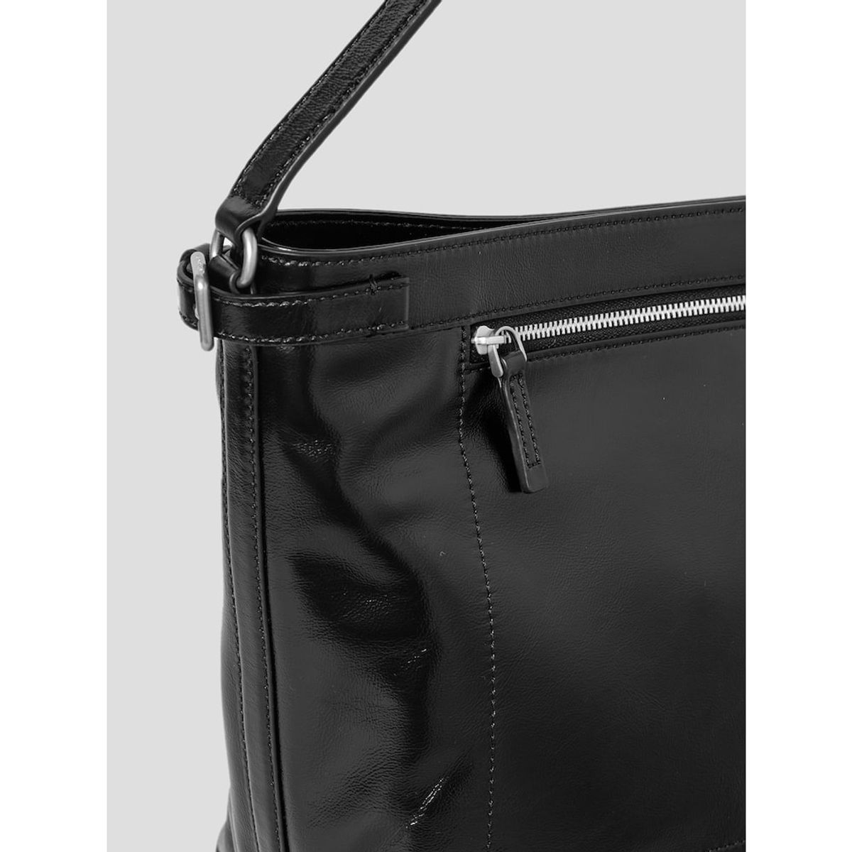 빈폴 액세서리(BEANPOLE ACCESSORY) 라인 소프트 숄더백 - 블랙