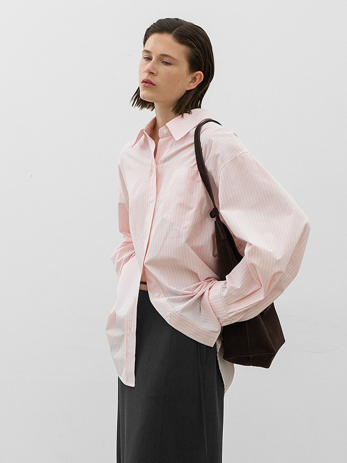 아틀리에 나인(ATELIER NAIN) ESSENTIAL SINGLE STRIPE RELAXED SHIR(BL-4383)