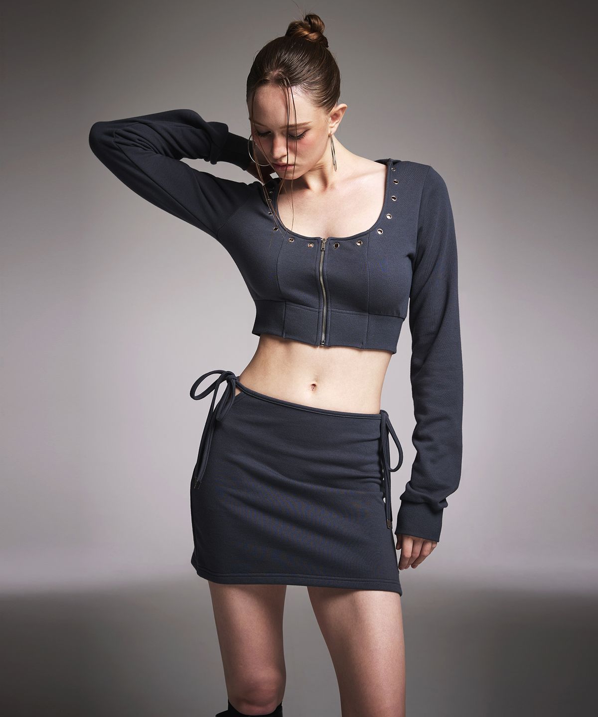에이알유(A.R.U) STRAP MINI SKIRT