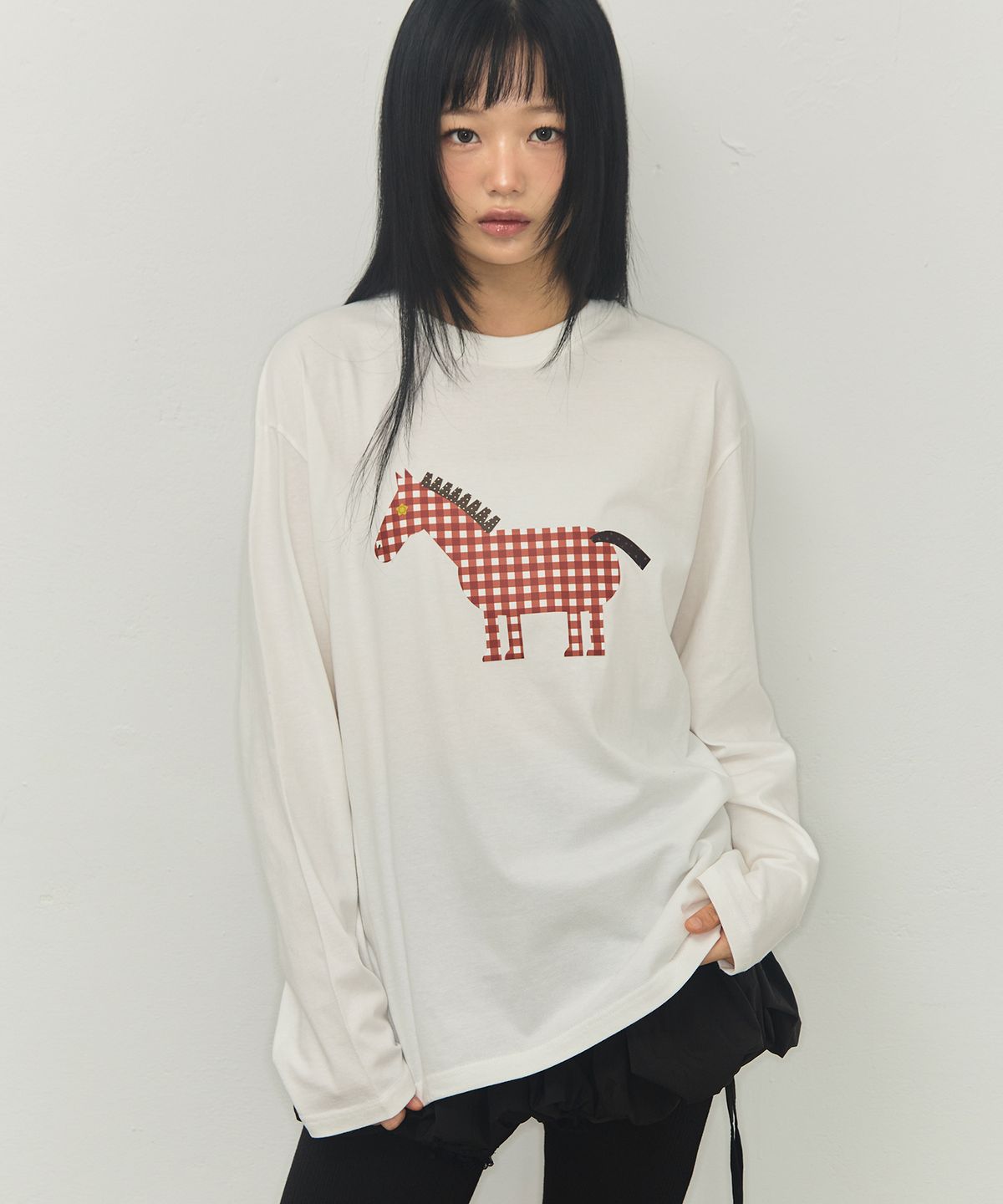 그레이버(GRAVER) [UNISEX]PAPER PONY 롱슬리브 티셔츠_4color