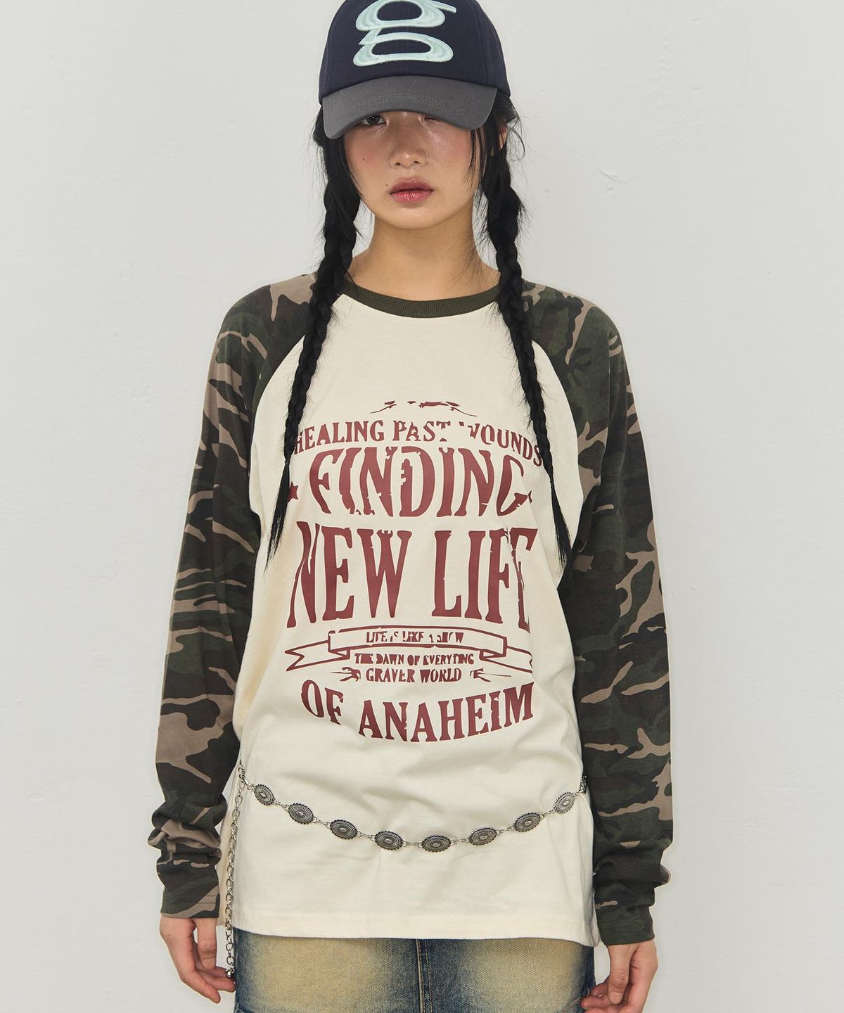 그레이버(GRAVER) [UNISEX]NEW LIFE 카모 래글런 롱슬리브 티셔츠_크림
