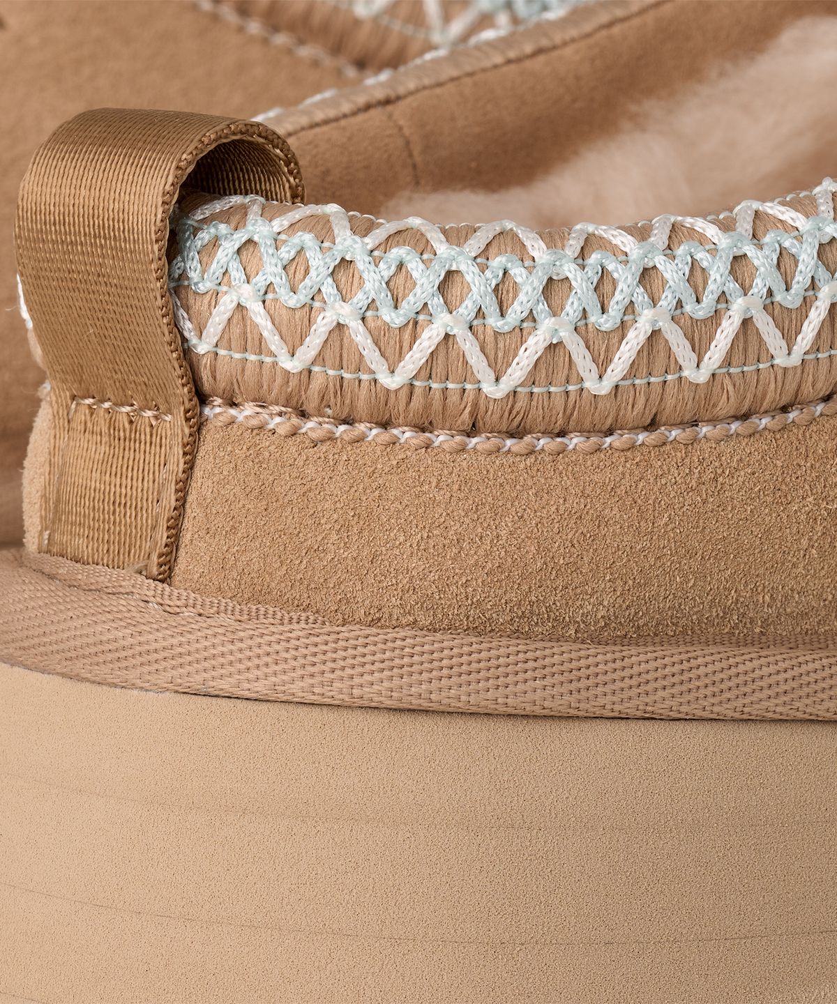 어그(UGG) [WOMEN] 스티치 칼라 플랫폼 슬리퍼 (타즈 II) - 샌드 / 1174471-SAN