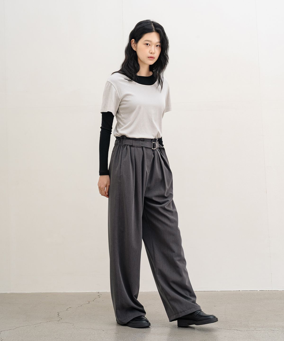클루니(CLUNY) Pintuck Belted Wide Pants - Gray