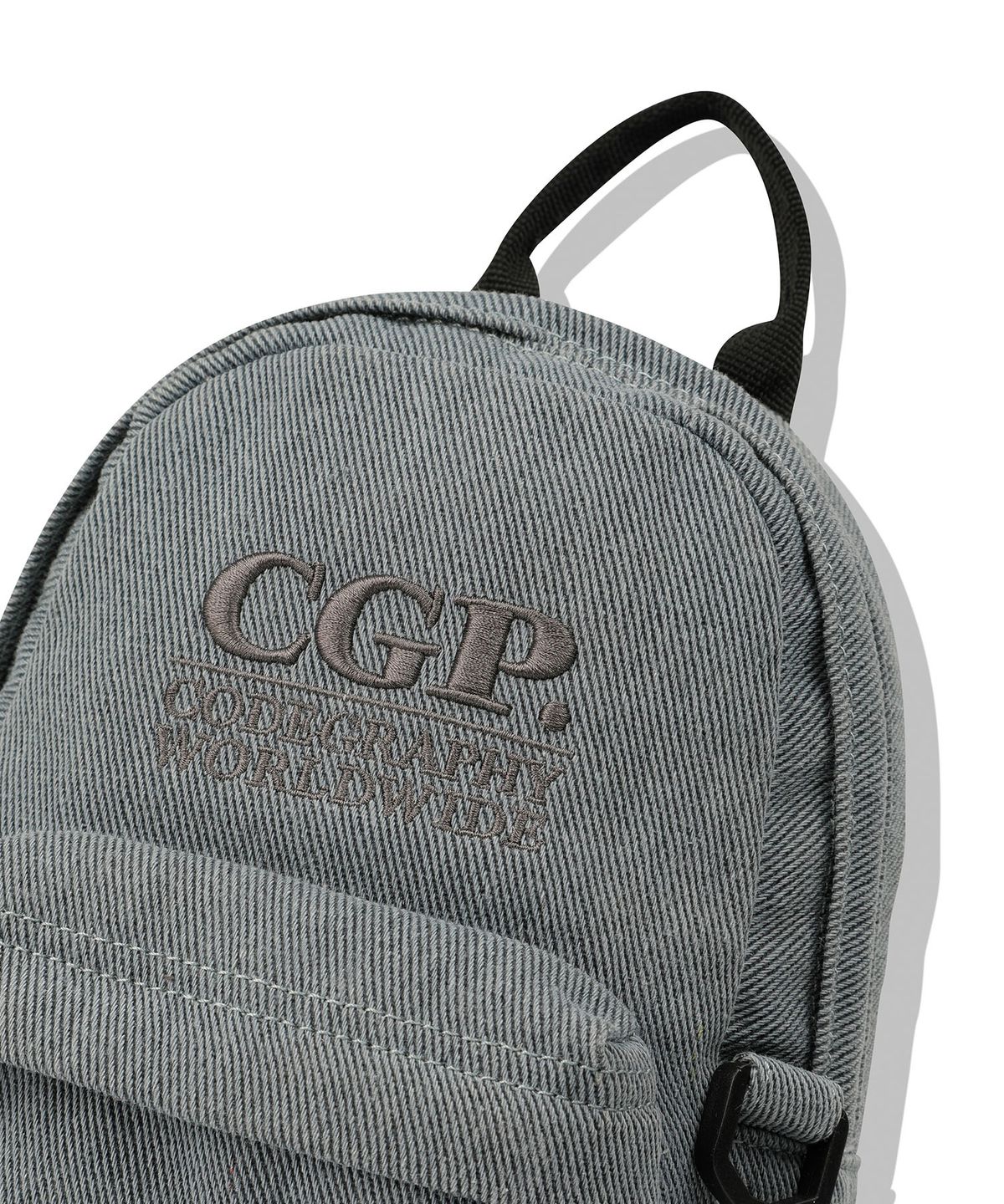 코드그라피(CGP) 스퀘어 로고 미니 슬링백팩_그레이쉬블루