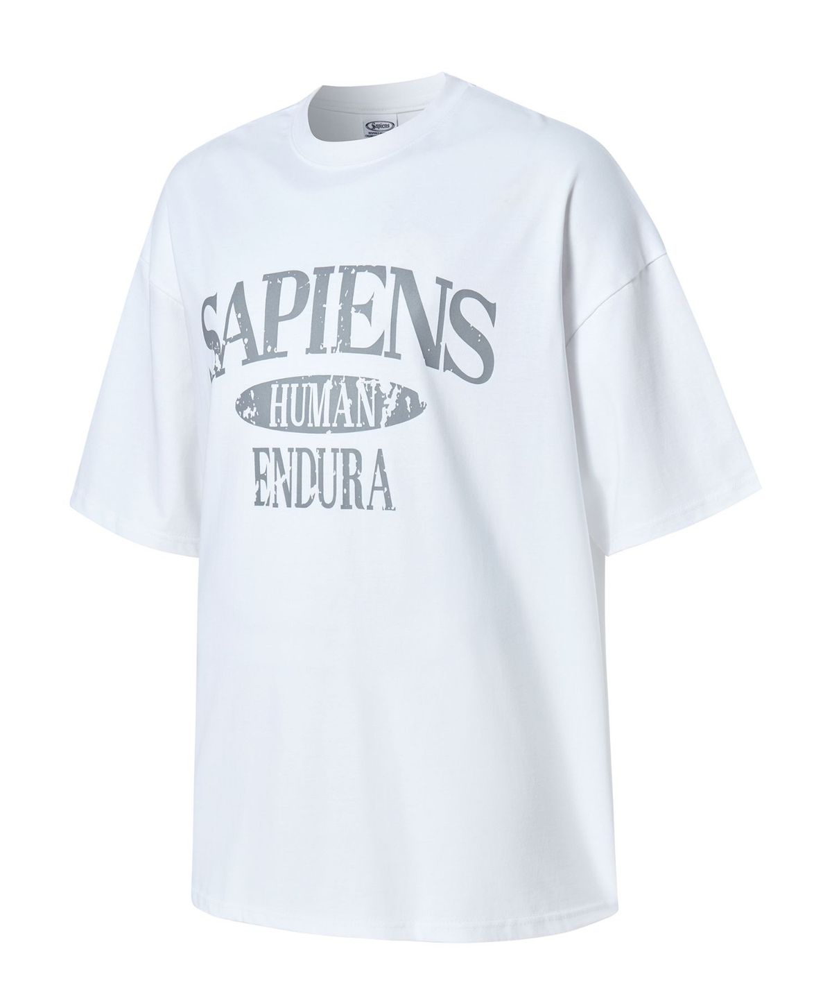 사피엔스(SAPIENS) 바시티 로고 오버핏 반팔티 화이트