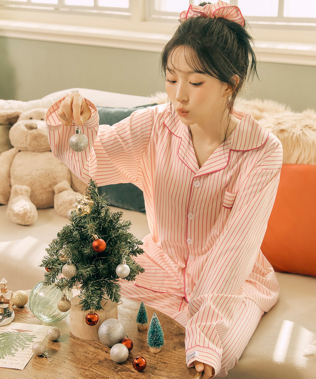 도씨(DOSSY) 실크핏 러브썸 긴팔 커플 잠옷 세트