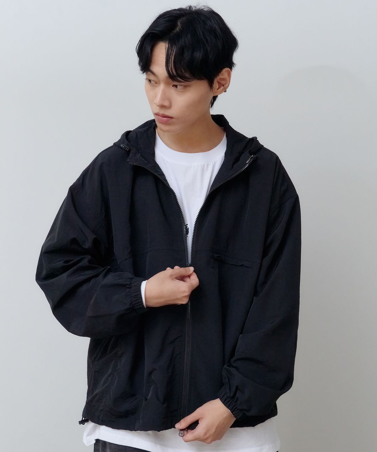 엔티비씨(NTBC) 2Way 오버핏 후드 바람막이 (2COLOR)