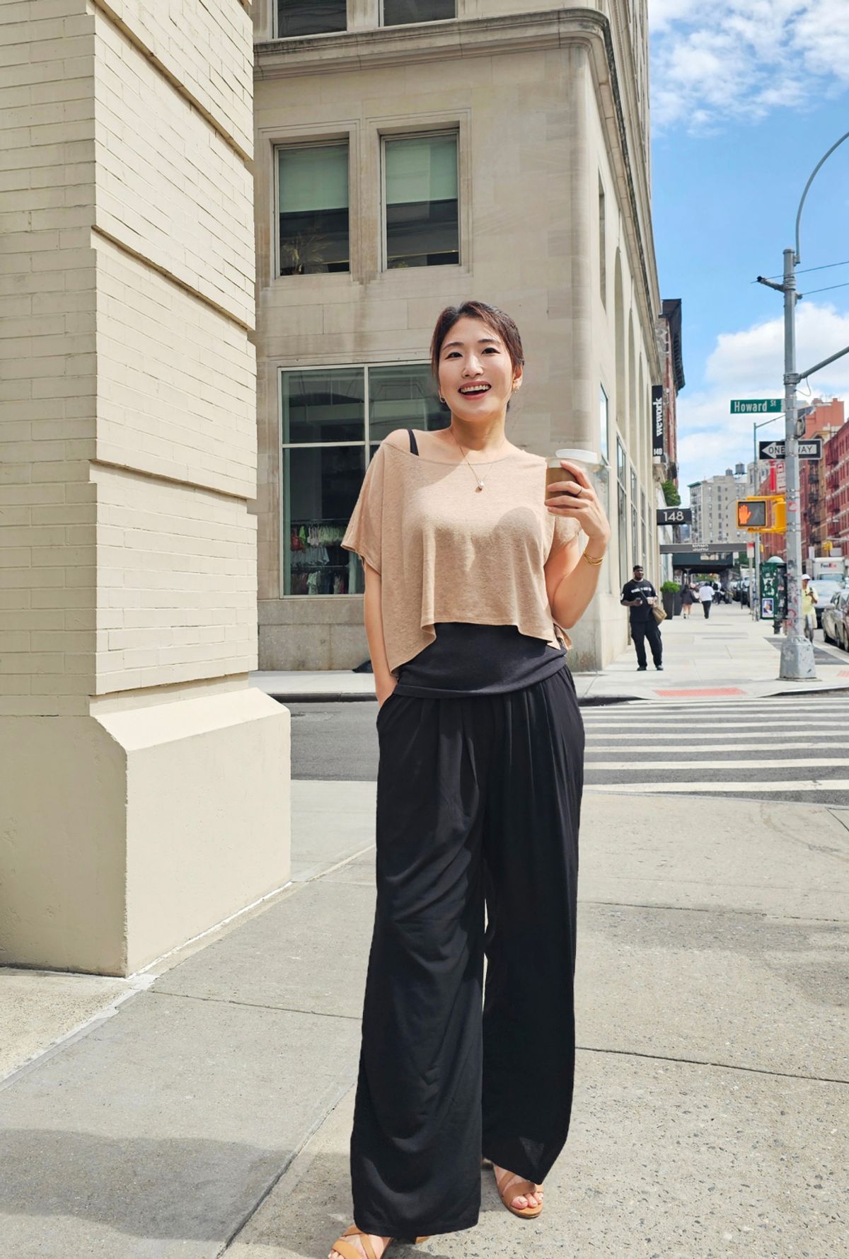 엘리초이(ELLY CHOI) CHELSEA LINEN KNIT BOX TOP