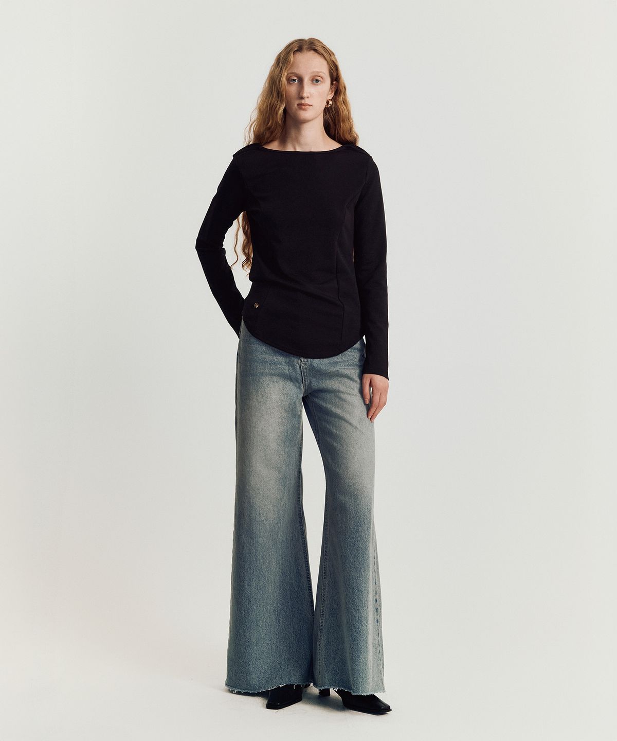 메이버유(MAYVERU) Batto boat Neck T-shirt _ Black