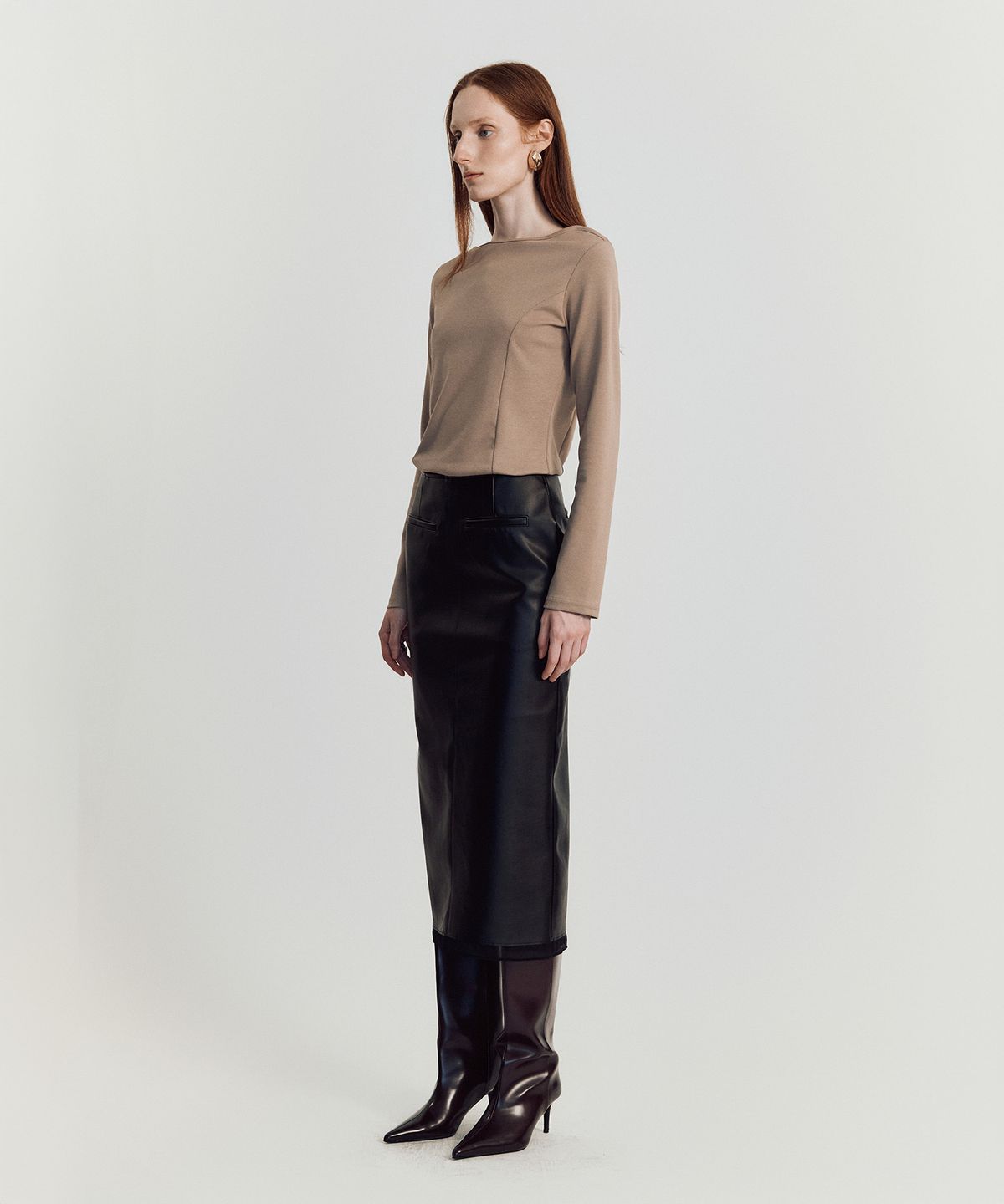 메이버유(MAYVERU) Batto boat Neck T-shirt _ Beige