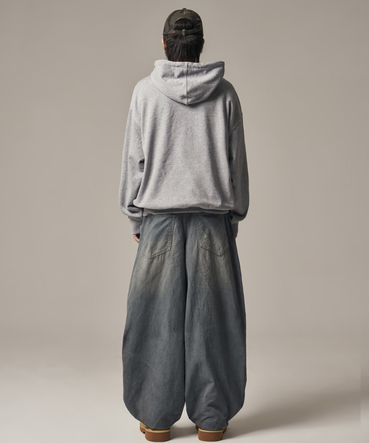 아이돈워너셀(IDWS) Truth Social Hoodie Gray