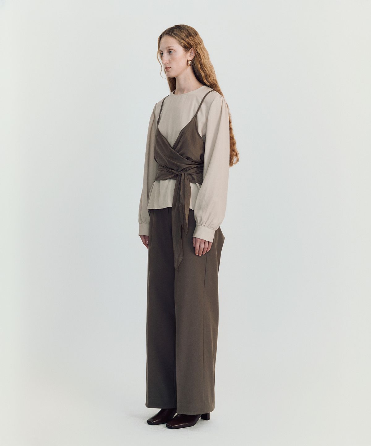 메이버유(MAYVERU) Helia Bustier Blouse _ Beige