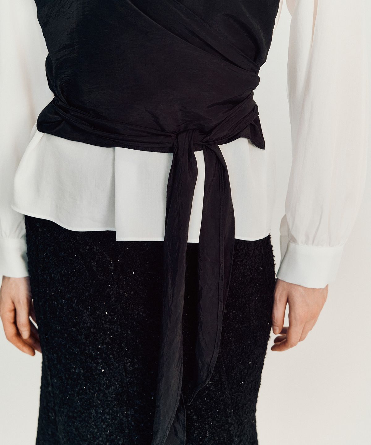 메이버유(MAYVERU) Helia Bustier Blouse _ Ivory