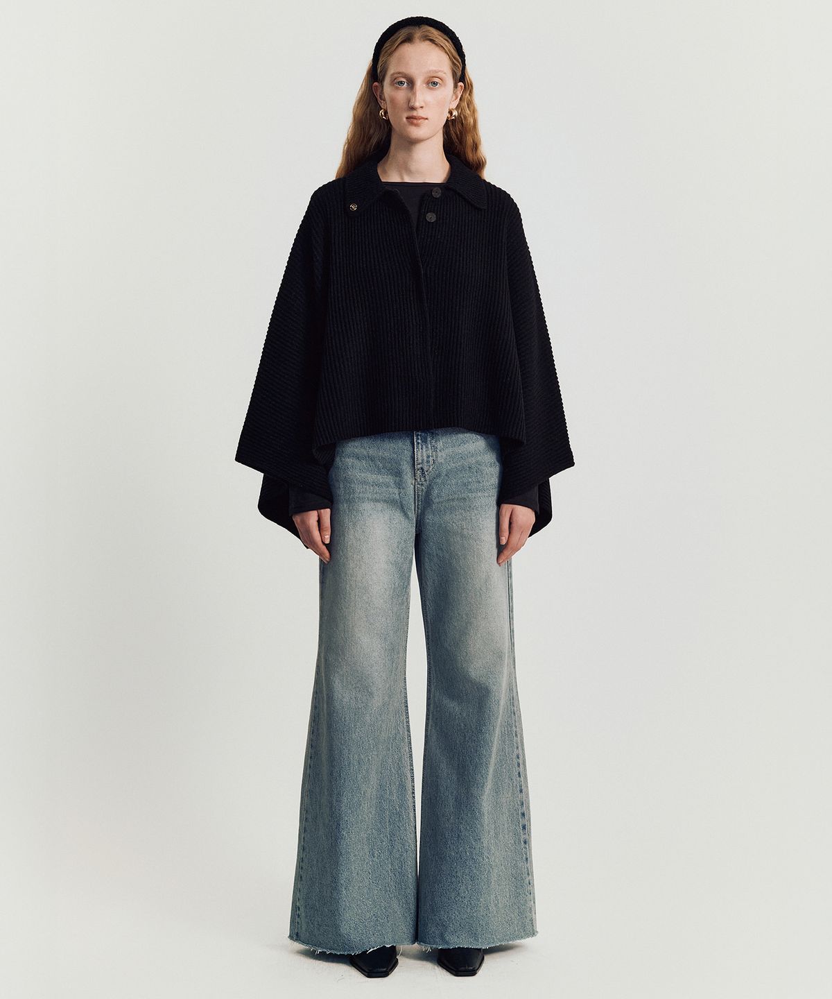 메이버유(MAYVERU) Roddie Cape Knit jacket _ Black