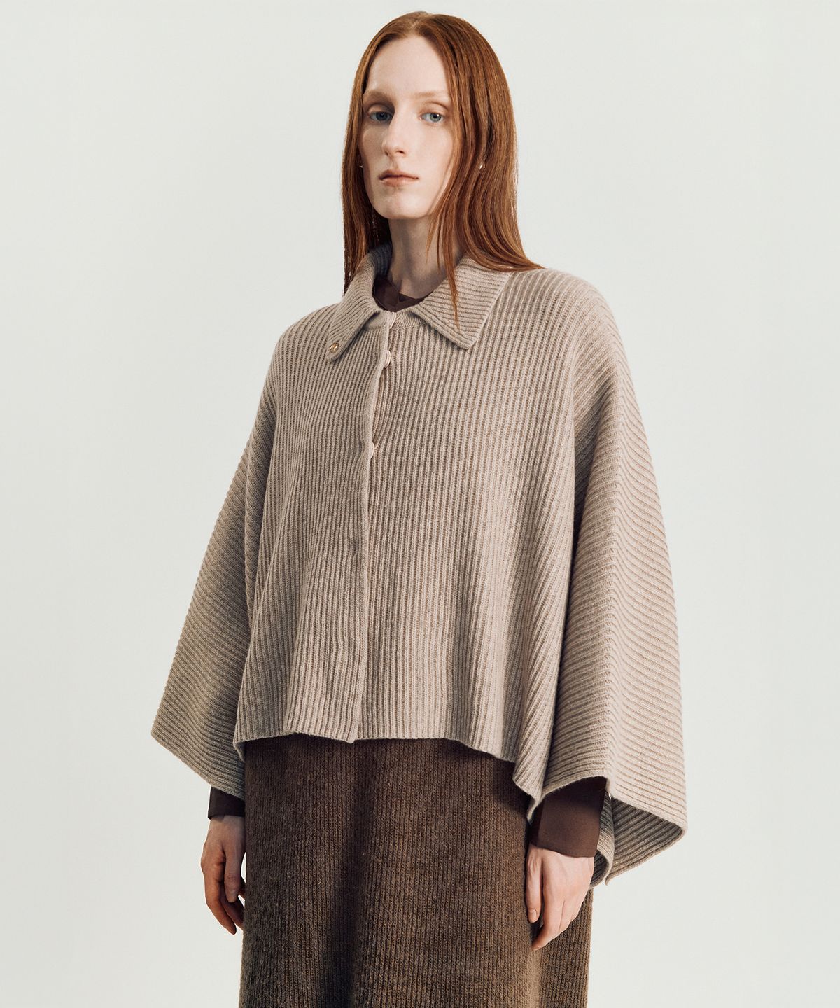 메이버유(MAYVERU) Roddie Cape Knit jacket _ Beige