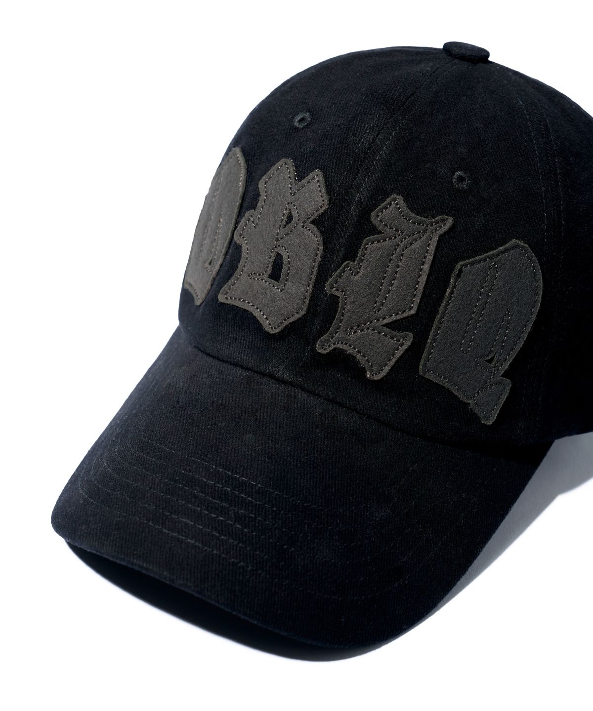 아이돈워너셀(IDWS) Oblique Sector Maxi Cap Black