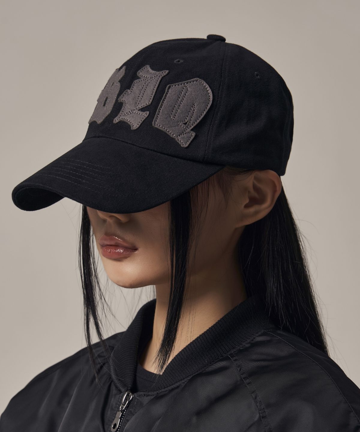 아이돈워너셀(IDWS) Oblique Sector Maxi Cap Black