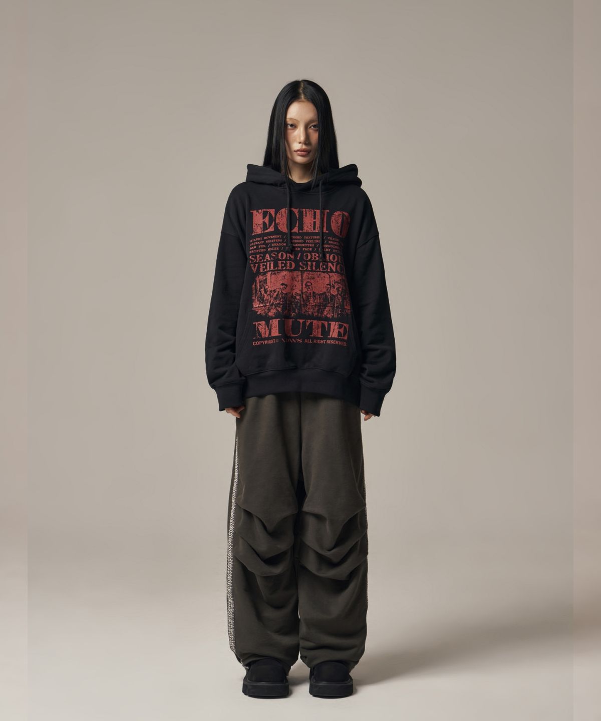 아이돈워너셀(IDWS) Hertz Track Line Pants Charcoal