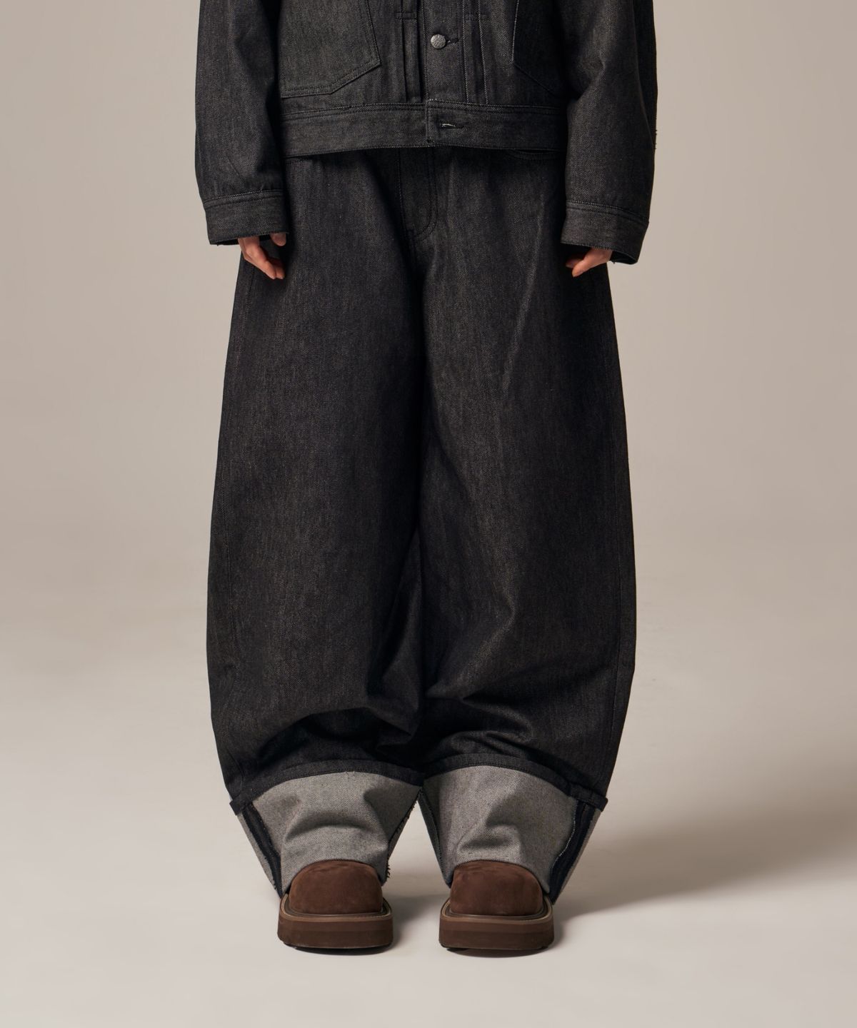 아이돈워너셀(IDWS) Bolly Roll Up Raw Denim Pants Black