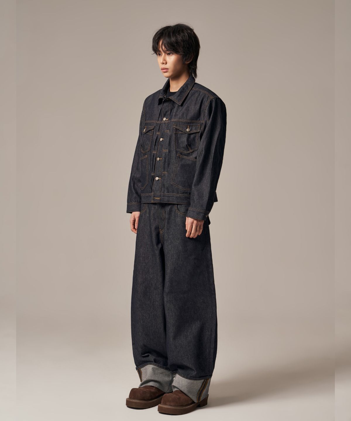 아이돈워너셀(IDWS) Bolly Roll Up Raw Denim Pants Indigo