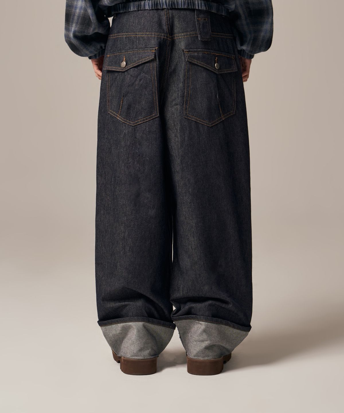 아이돈워너셀(IDWS) Bolly Roll Up Raw Denim Pants Indigo