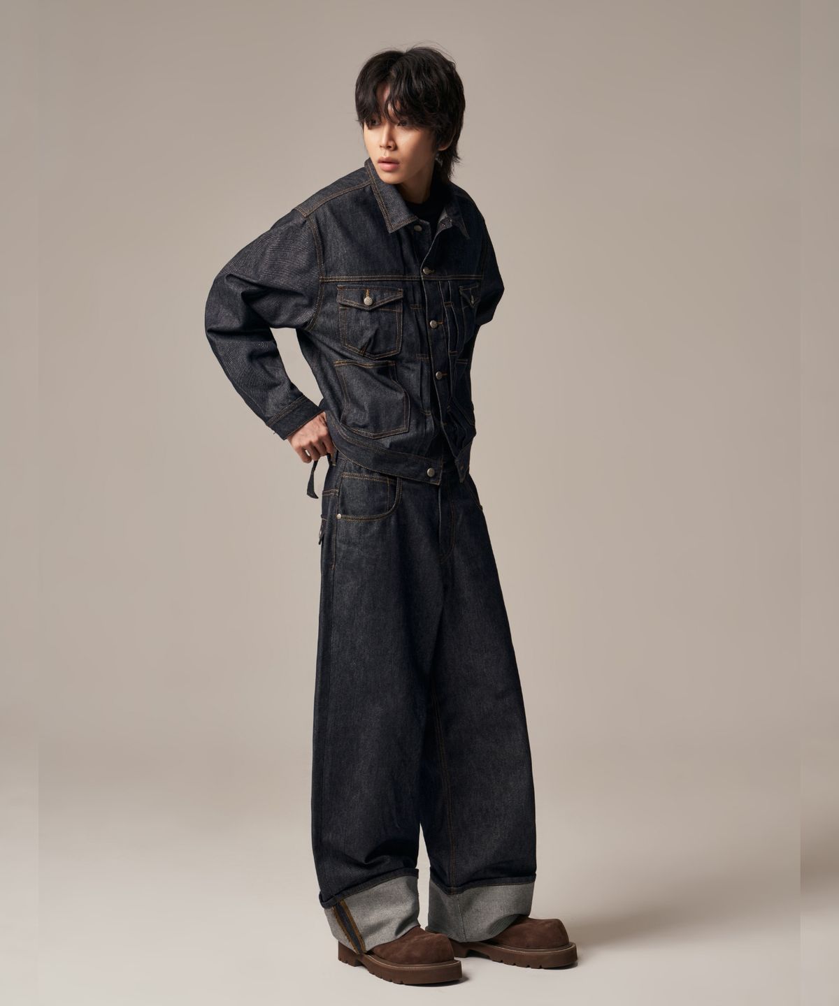 아이돈워너셀(IDWS) Bolly Roll Up Raw Denim Pants Indigo