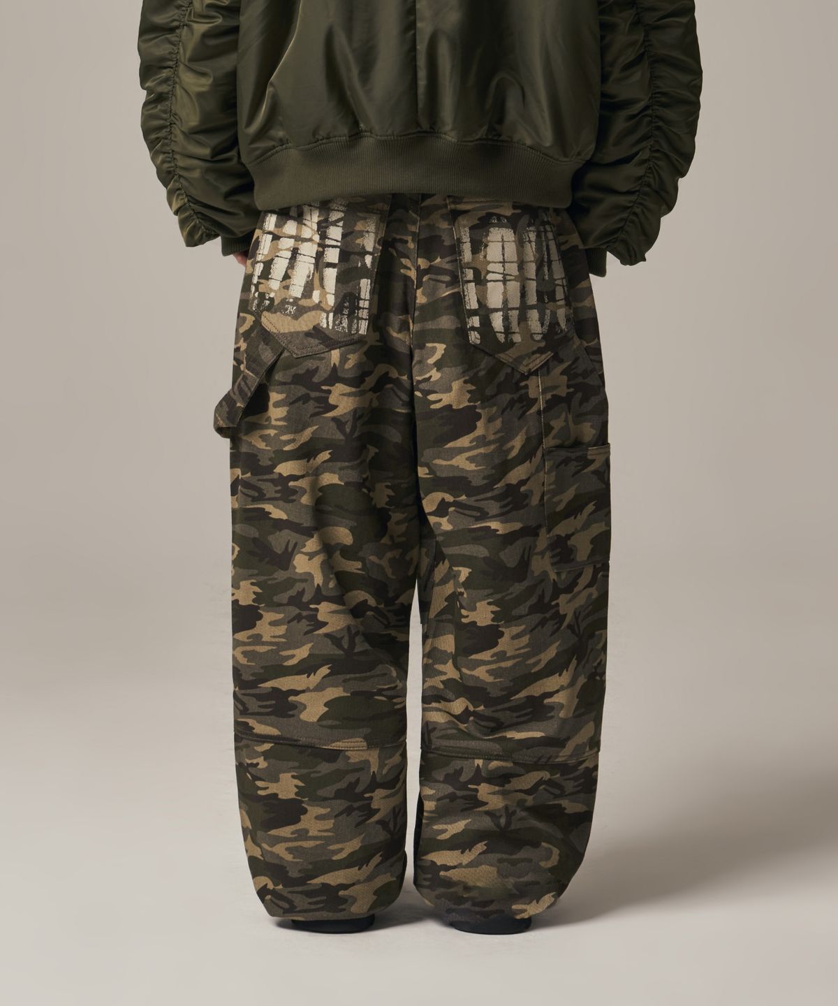 아이돈워너셀(IDWS) Oblique Print Pants Light Multi